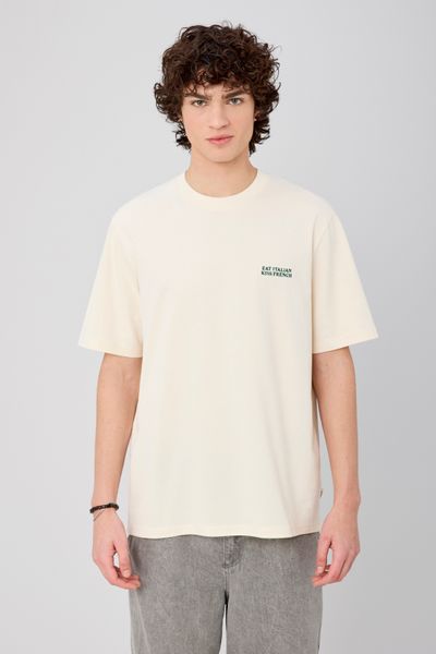 T-shirt broderie poitrine