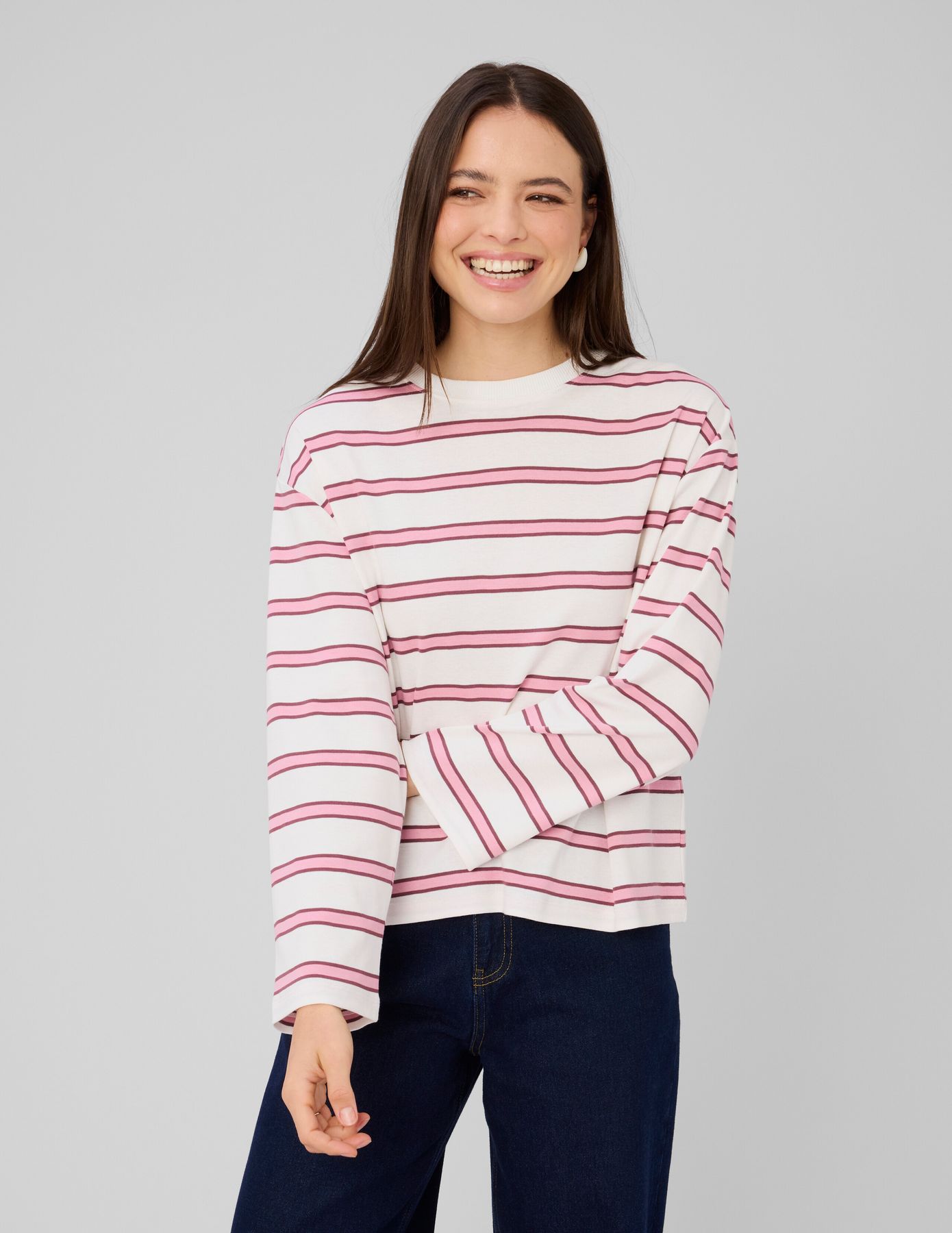 T-shirt ray&eacute; manches &eacute;vas&eacute;es