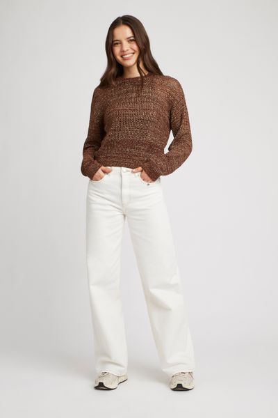 Pull en crochet avec fil pailleté