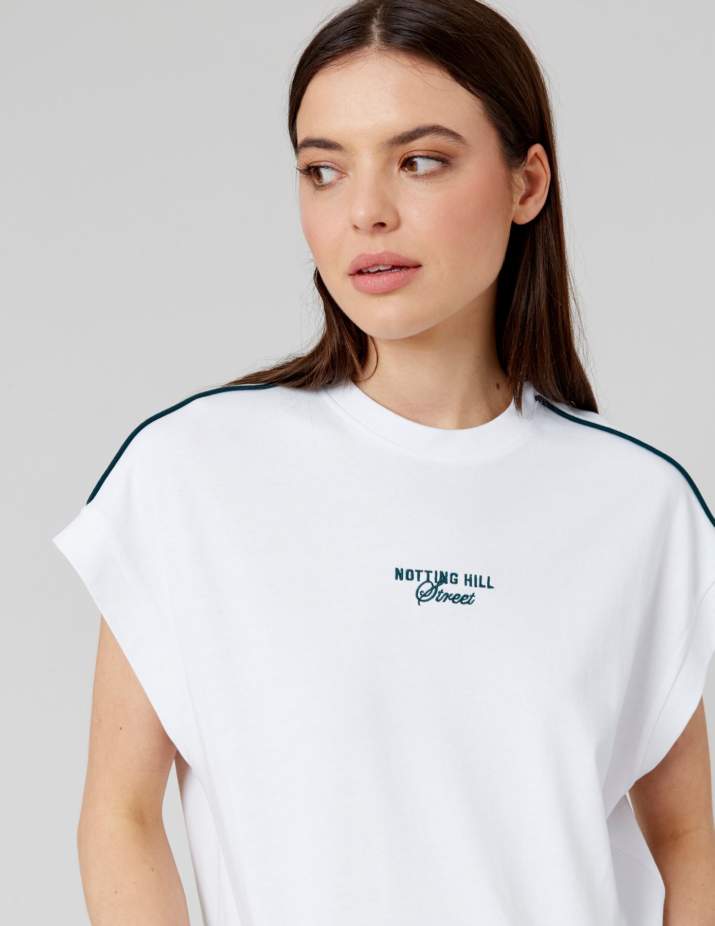 T-shirt brodé