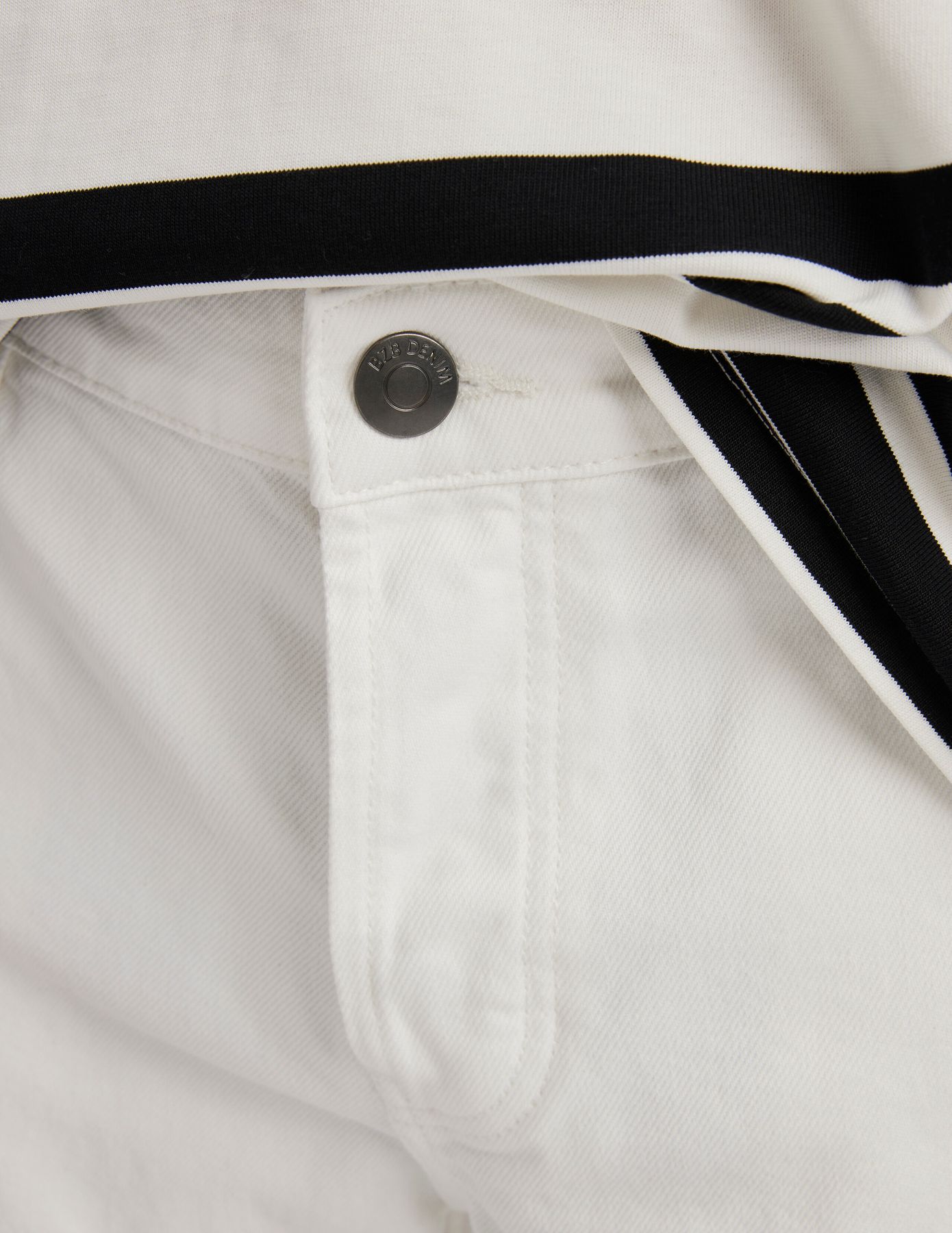 Jean relaxed couleur