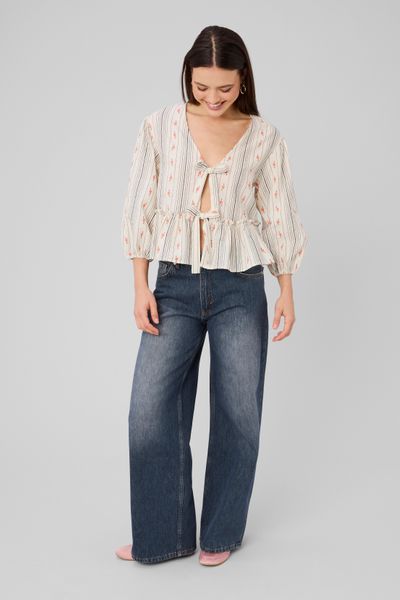 Blouse imprim&eacute;e &agrave; nouer