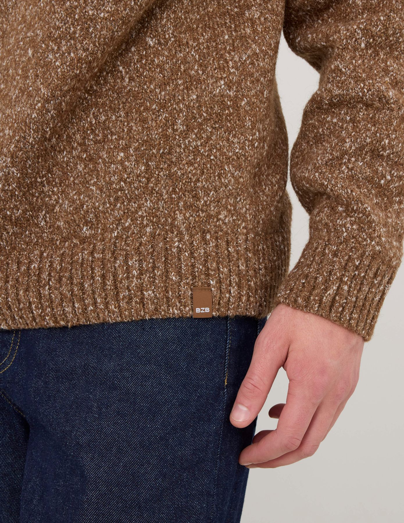 Pull moulin&eacute;