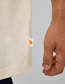 T-shirt imprim&eacute; et brod&eacute;