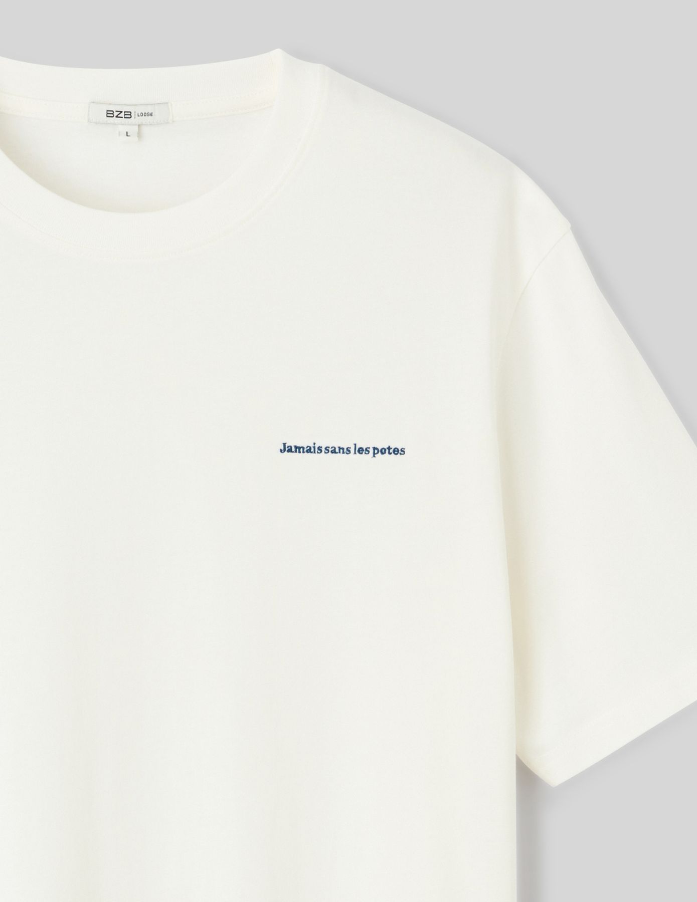 T-shirt broderie poitrine