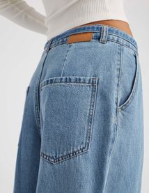 Jean wide leg &agrave; pinces