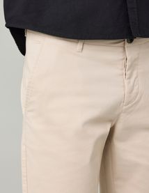 Bermuda chino