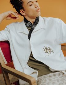 Chemise manches courtes brod&eacute;e