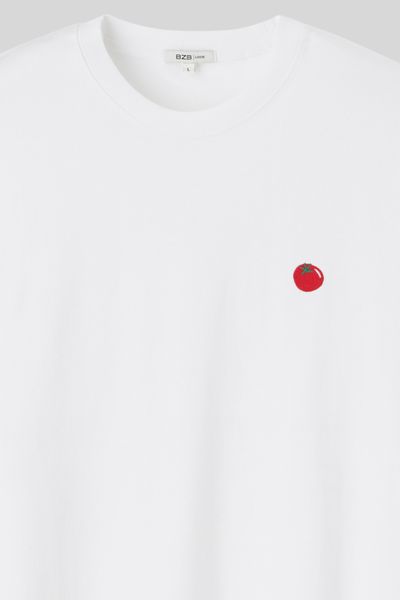T-shirt broderie poitrine