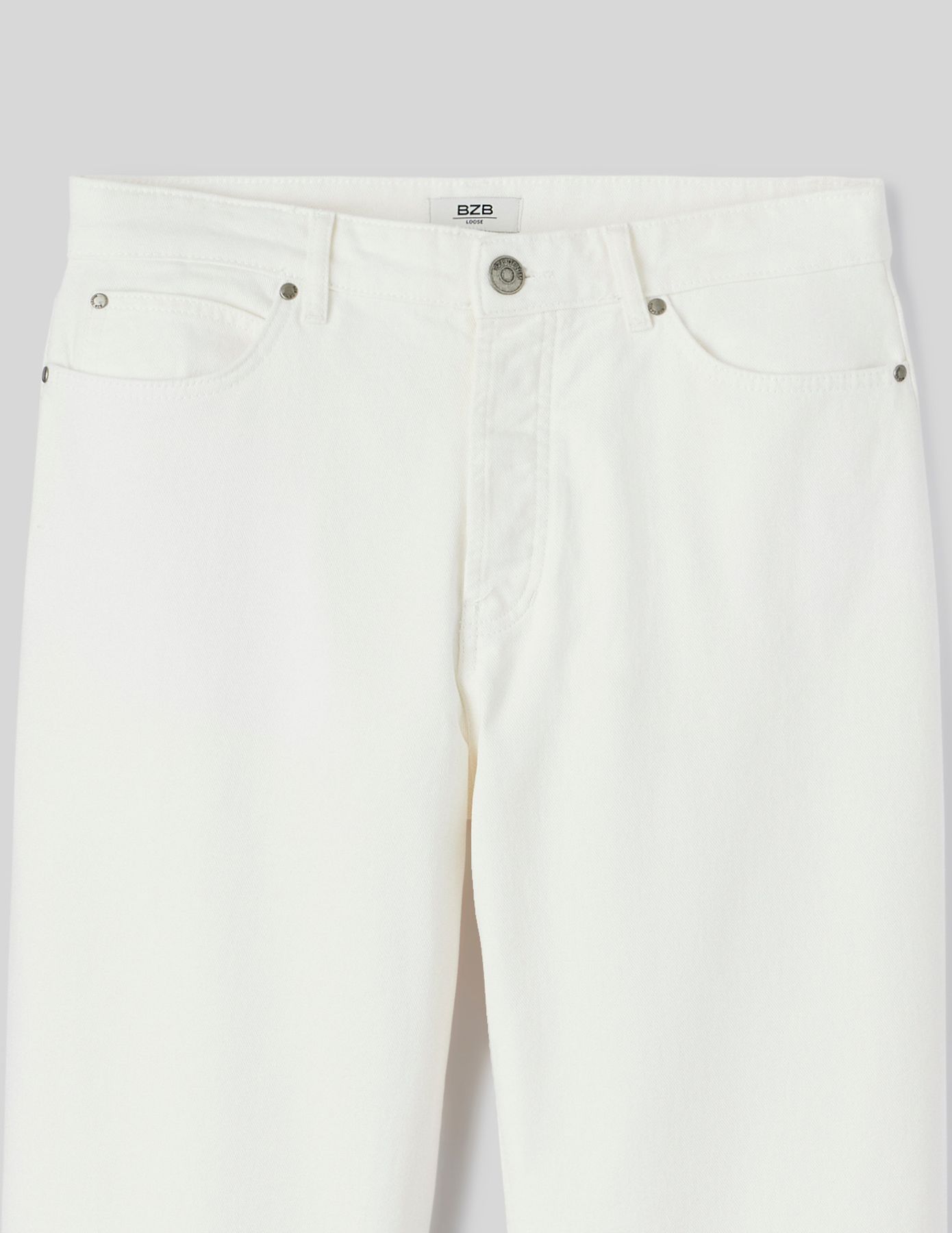 Jean loose