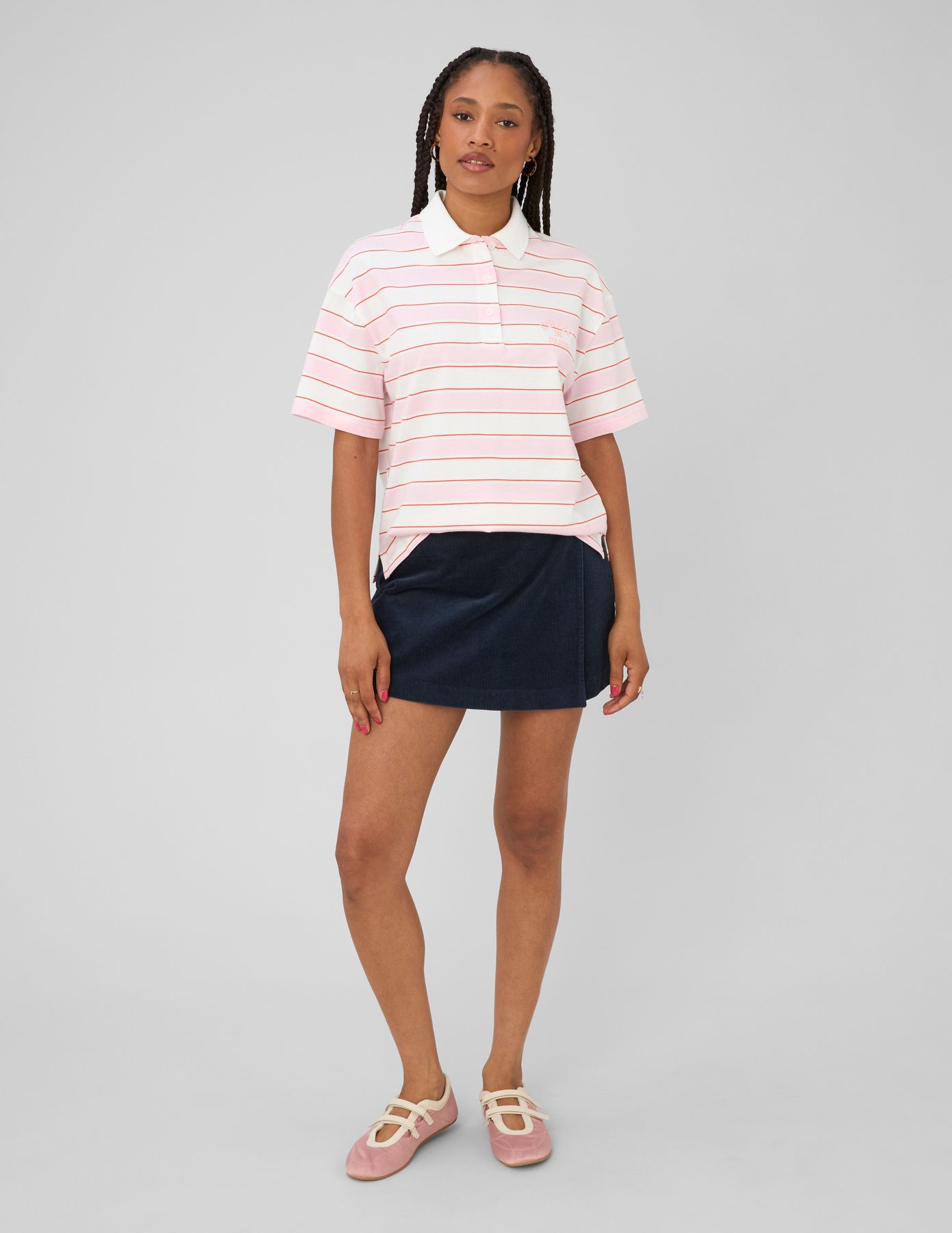 Polo ray&eacute; manches courtes
