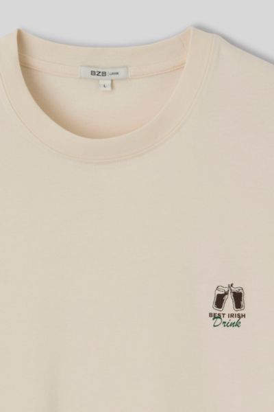 T-shirt animation poitrine