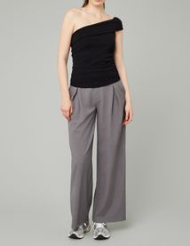 T-shirt asym&eacute;trique