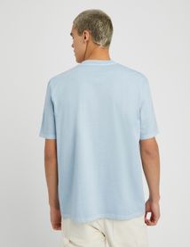 T-shirt lourd d&eacute;lav&eacute; brod&eacute;