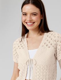 Gilet court en crochet