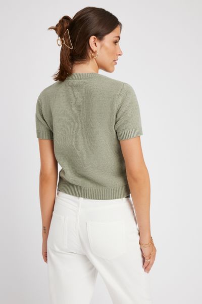 Pull col rond manches courtes