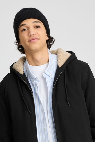Blouson à capuche intérieur sherpa