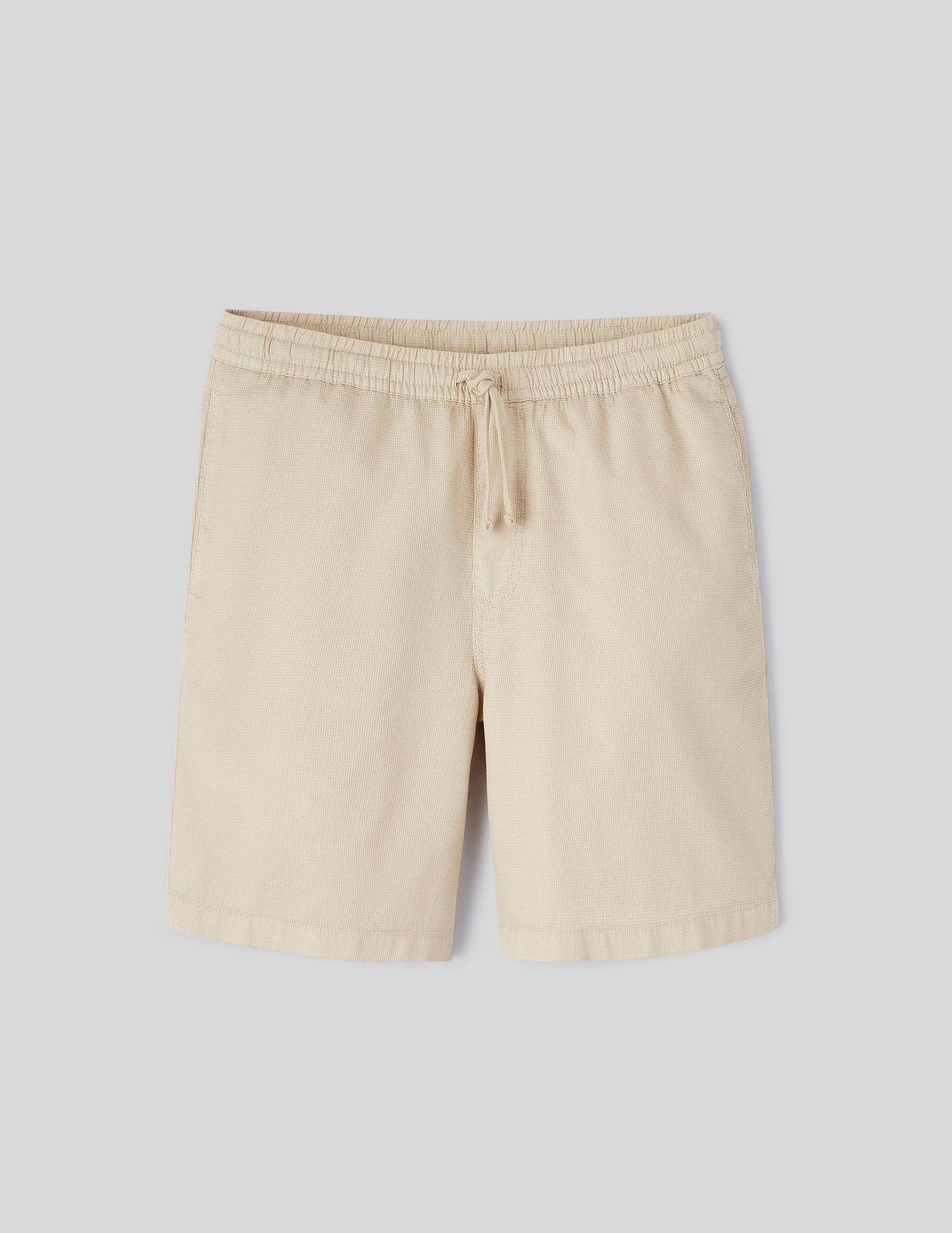 Bermuda unie en mati&egrave;re gaufr&eacute;