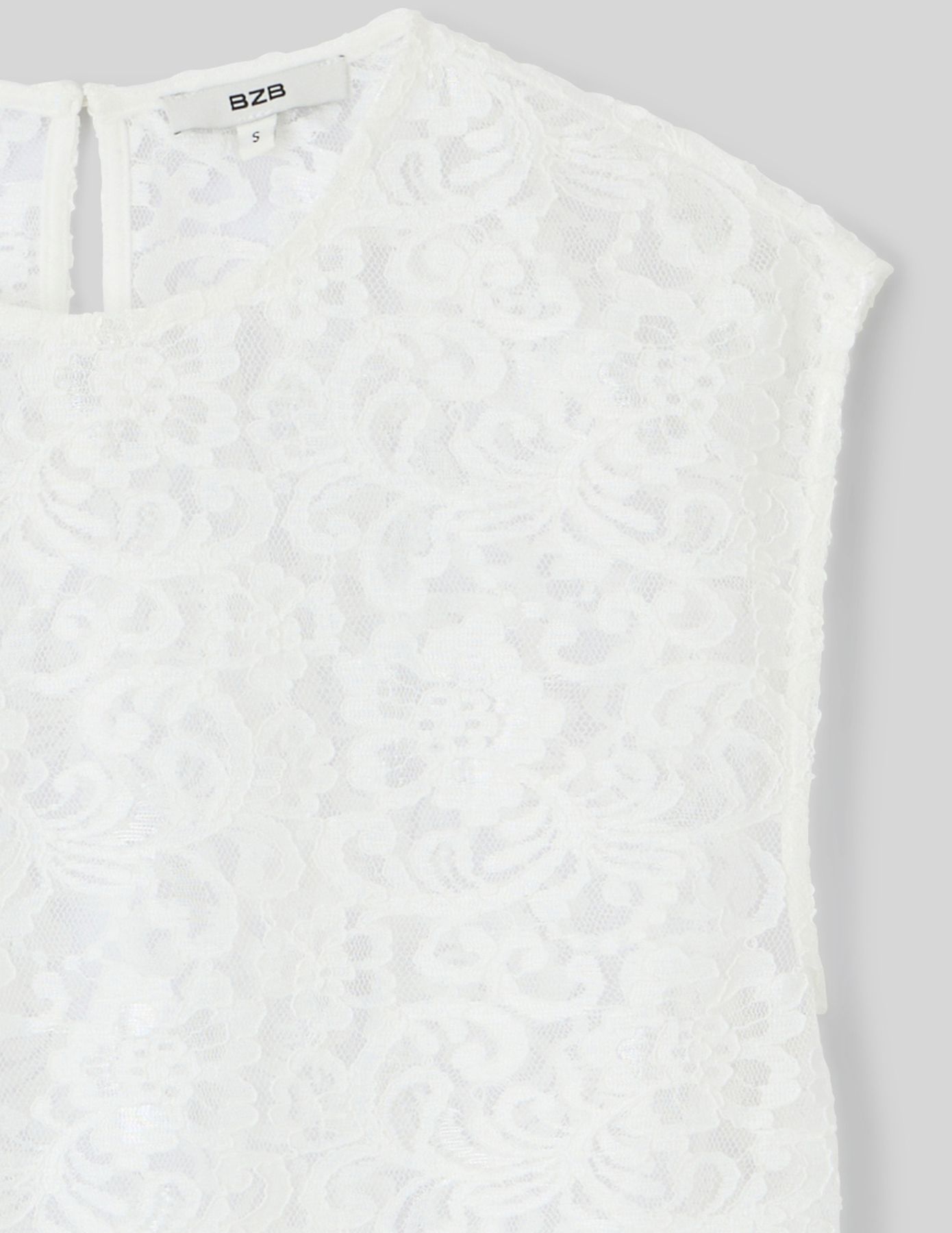 Blouse en dentelle
