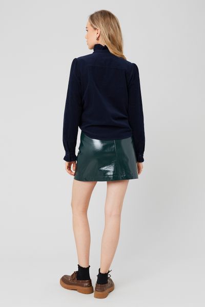 Blouse col montant en velours côtelé