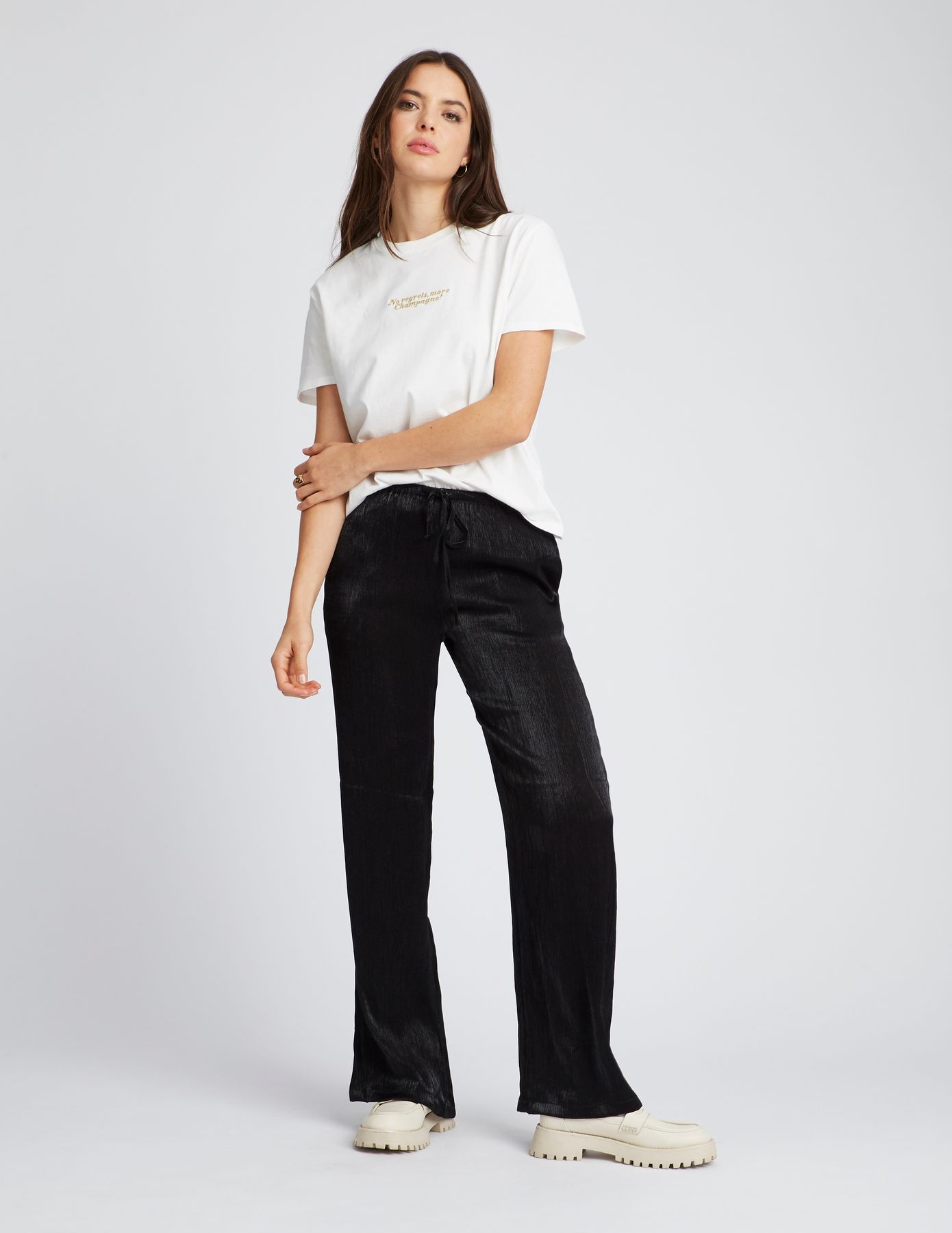 Pantalon satin plissé
