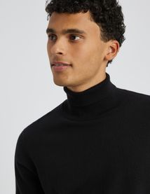 Pull col roulé