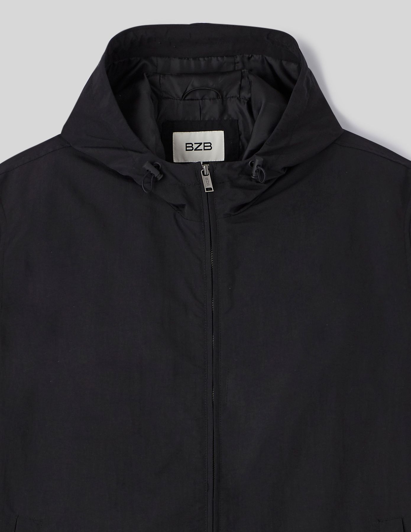 Blouson léger à capuche
