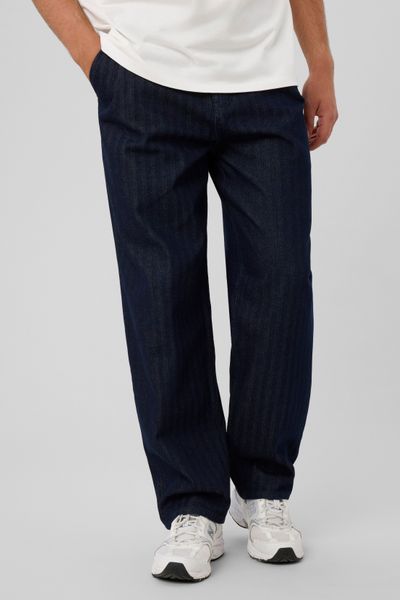 Loose pantalon pinces