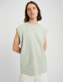 T-shirt sans manches