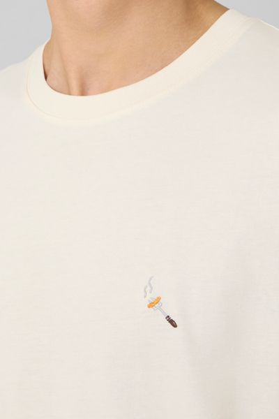 T-shirt broderie poitrine