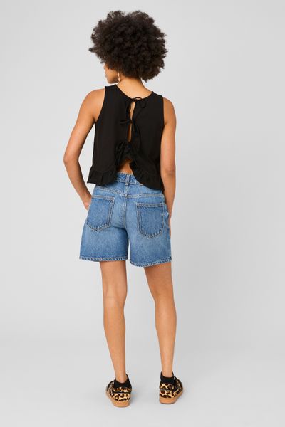 Top avec n&oelig;uds au dos