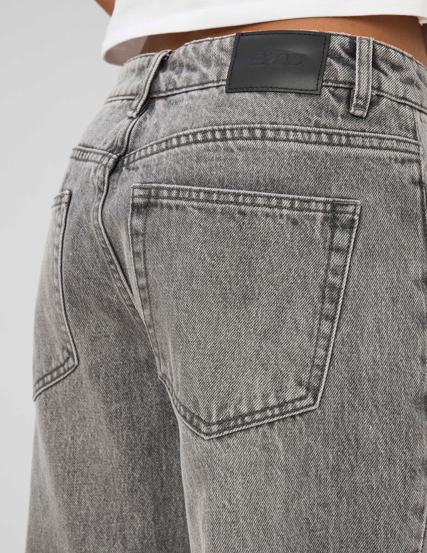 Jean straight taille basse