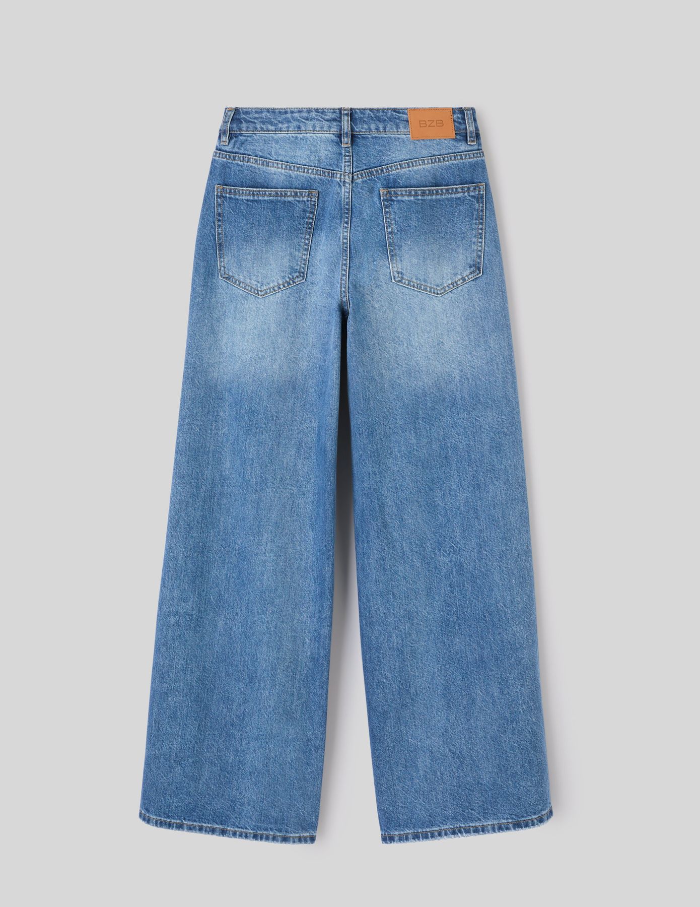 Jean wide leg avec studs