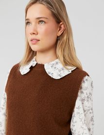 Pull sans manches bouclette