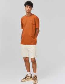 Bermuda chino