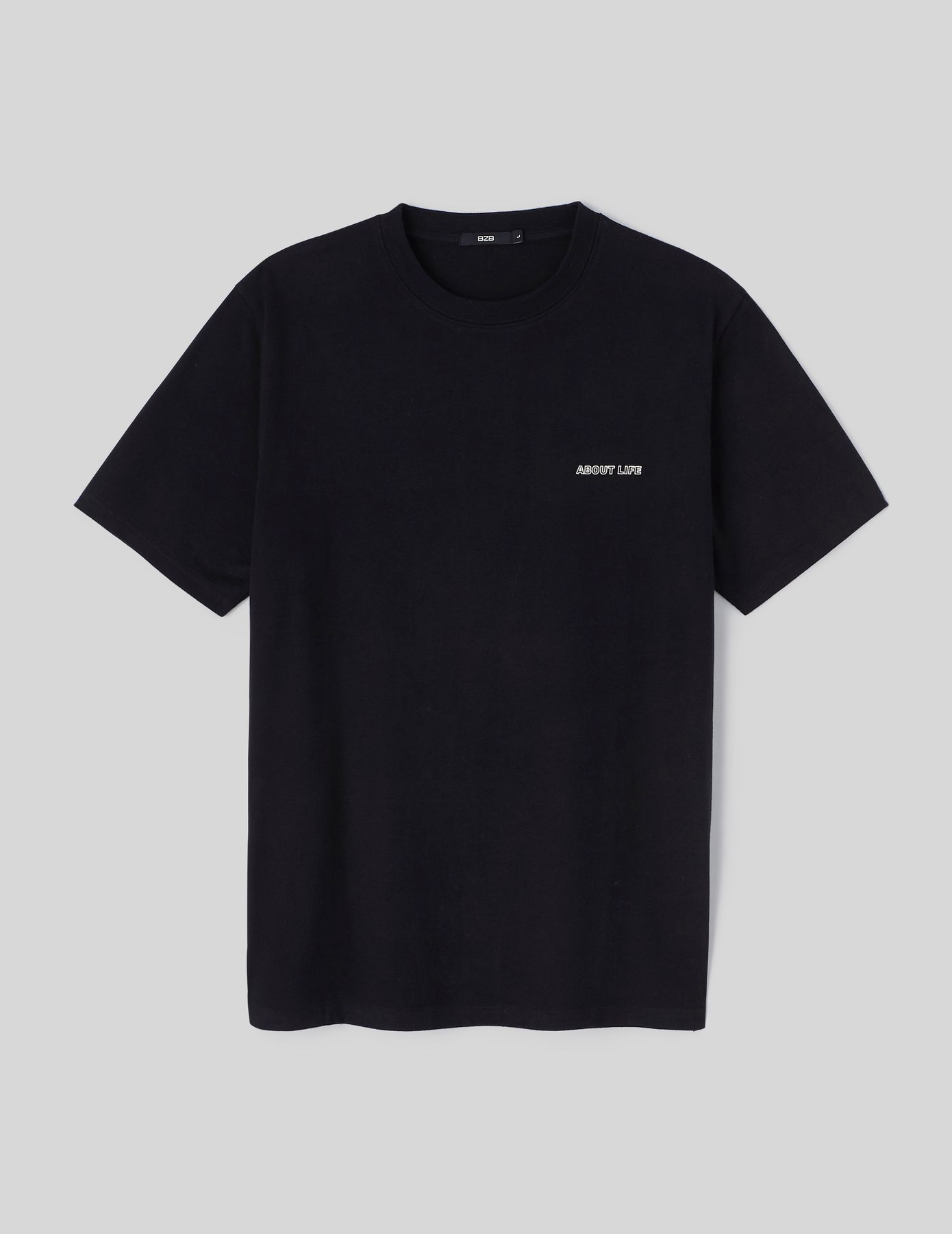 T-shirt message poitrine