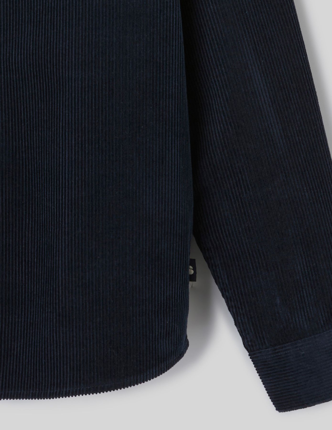 Chemise en velours c&ocirc;tel&eacute;