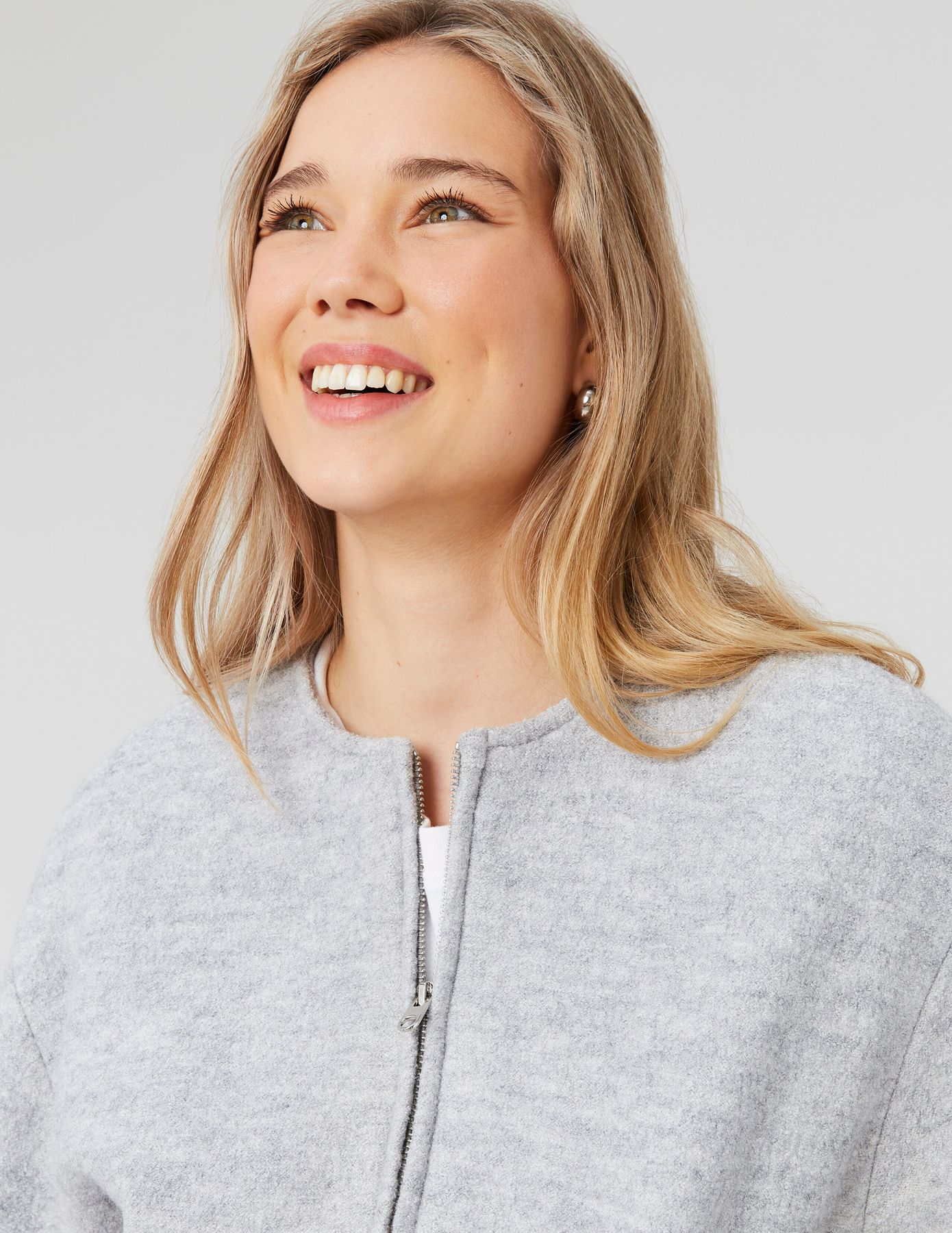 Veste boule en laine
