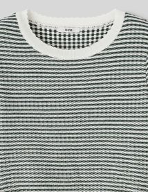 Pull col rond court bicolore