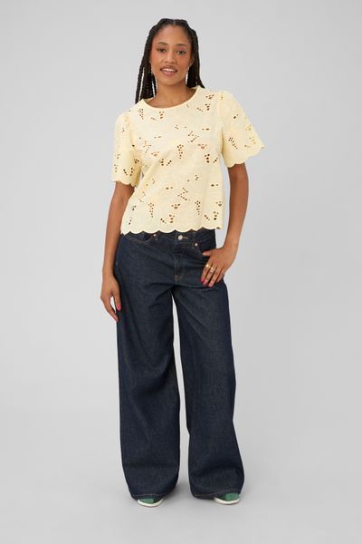 Blouse en broderie anglaise