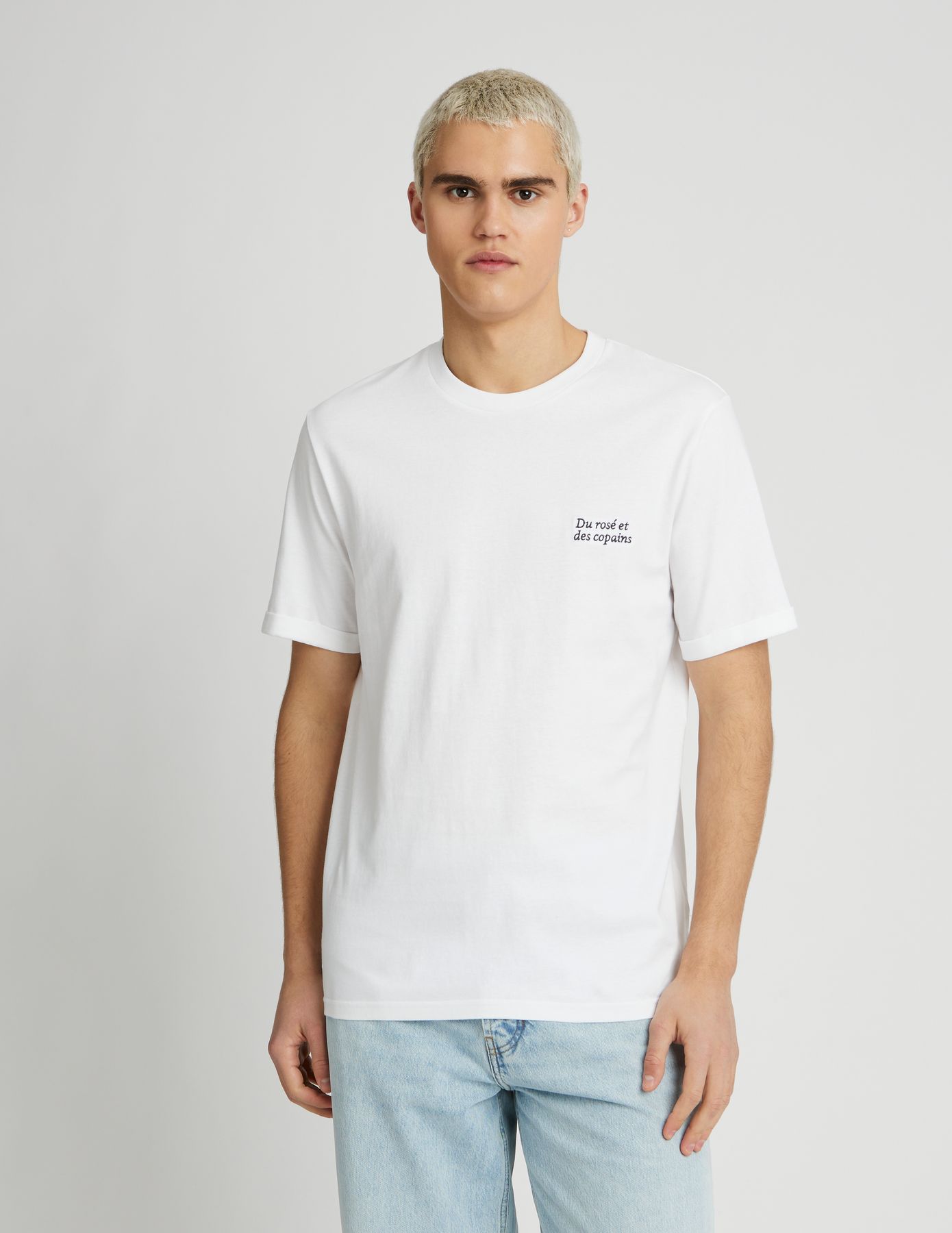 T-shirt broderie poitrine