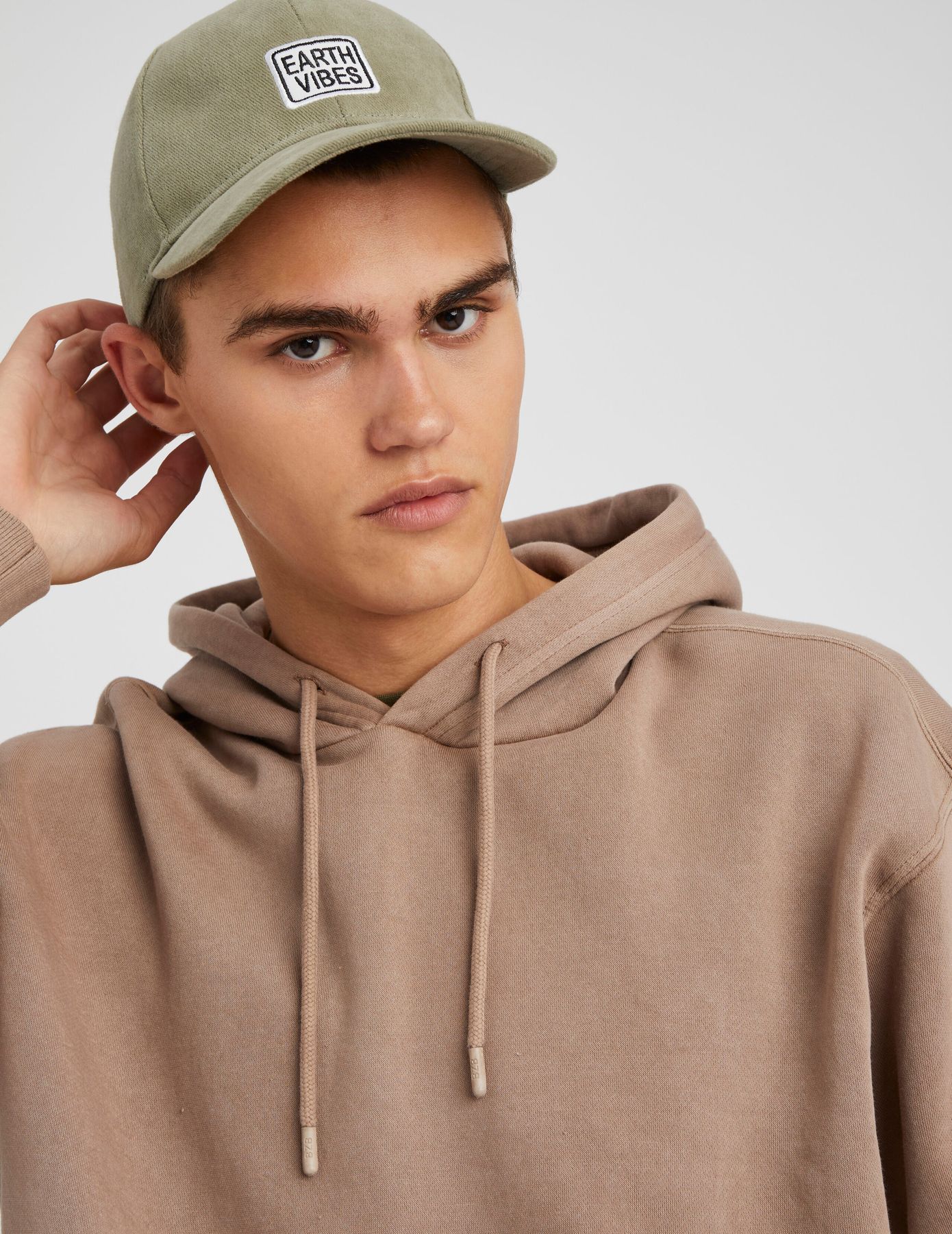 Sweat effet délavé à capuche