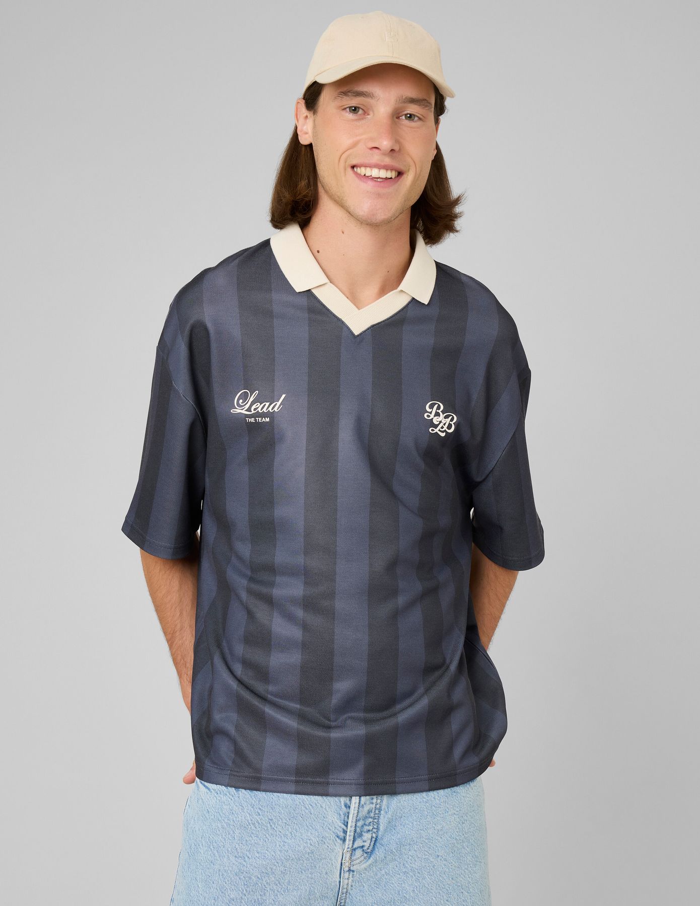 Maillot de foot ray&eacute;