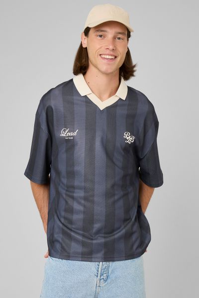 Maillot de foot ray&eacute;