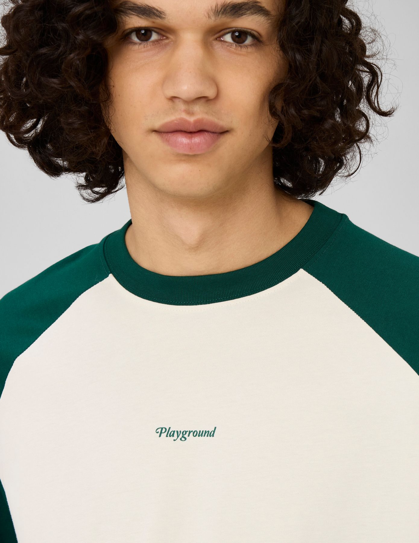 T-shirt manches contrast&eacute;es