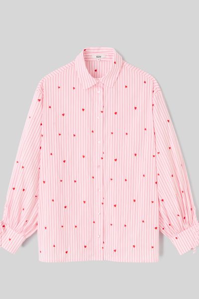 Chemise ray&eacute;e &agrave; motif c&oelig;ur