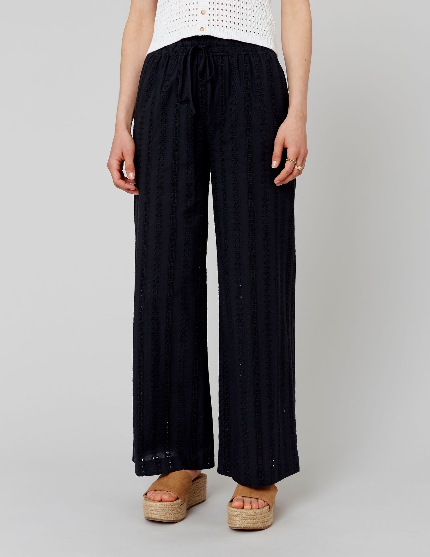 Pantalon fluide ajouré