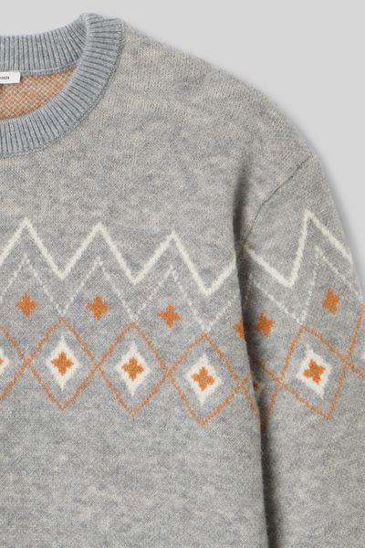 Pull jacquard