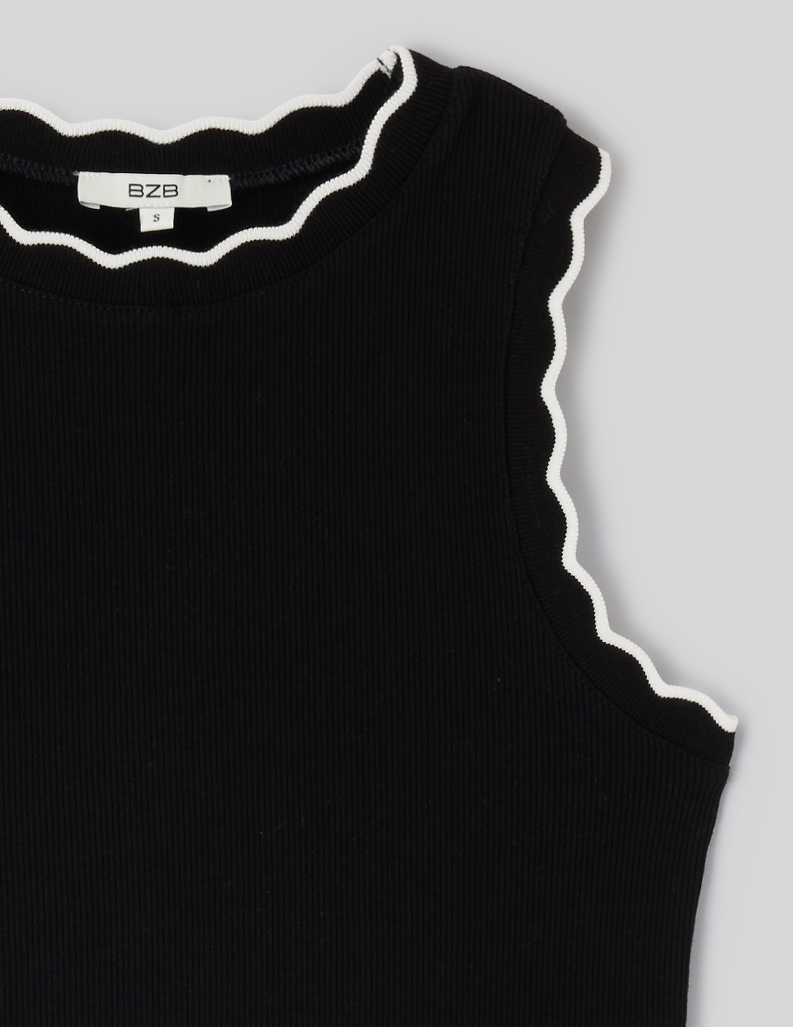 D&eacute;bardeur bord contrastant