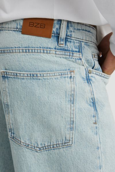 Jean loose bleach